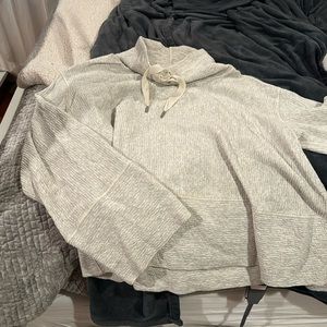 Lululemon sweatshirt